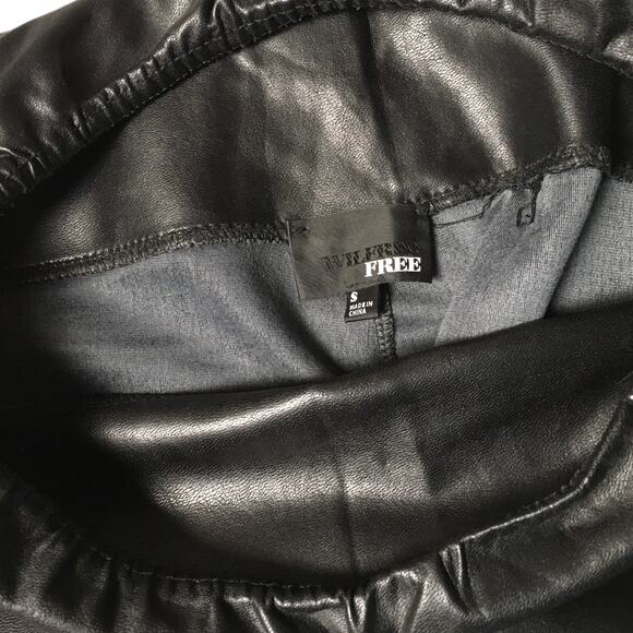 Aritzia Wilfred Free Daria Faux Leather Leggings Womens S Blogger Favorite Pants - Picture 2 of 10